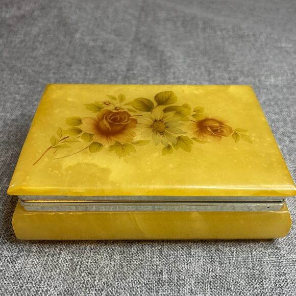 Vintage Genuine Himark Yellow ALABASTER TRINKET BOX Made In Italy roses - Picture 1 of 9